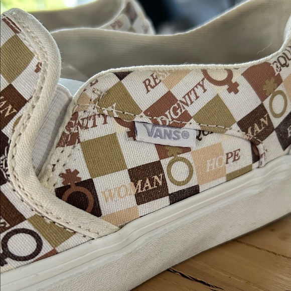 Stylish Brown and White Women's Vans Slip-On Shoes - Picture 4 of 7